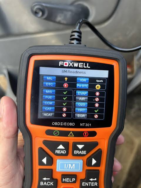 Foxwell NT301 diagnostic scanner